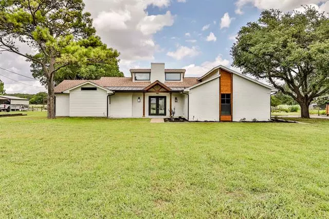 Burleson, TX 76028,109 Meadow Drive