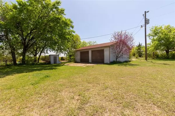 Weatherford, TX 76085,100 Horseshoe Trail