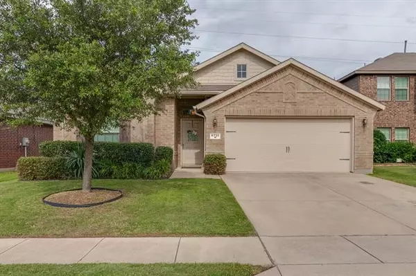 6733 Coolwater Trail, Fort Worth, TX 76179