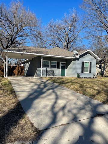 714 W 7th Street, Bonham, TX 75418