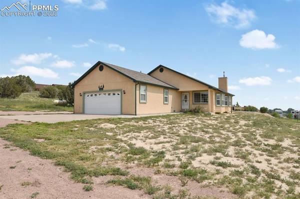 1040 S ST, Penrose, CO 81240