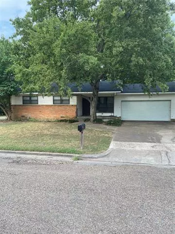 700 N Joyce Street, Lacy Lakeview, TX 76705