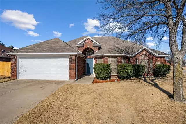 1100 Ben Drive, Burleson, TX 76028