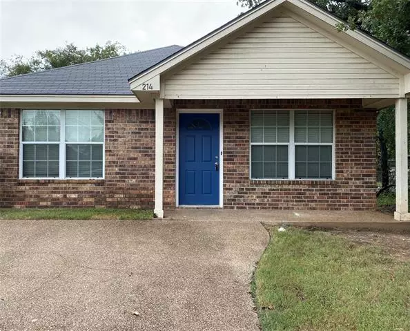 Lacy Lakeview, TX 76705,214 Avenue H