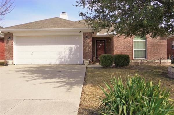 10440 Fossil Hill Drive, Fort Worth, TX 76131