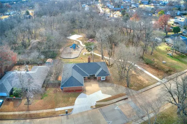 Norman, OK 73071,500 Sequoyah Trail