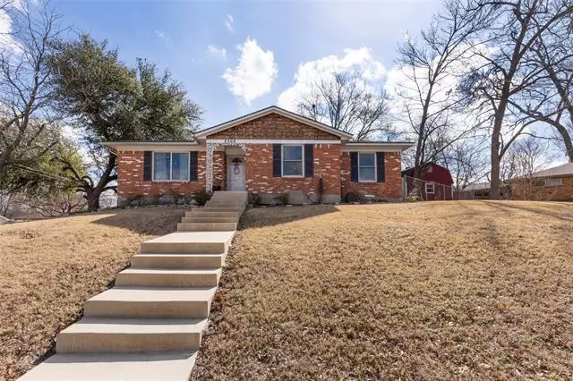 2308 Oldbridge Drive, Dallas, TX 75228