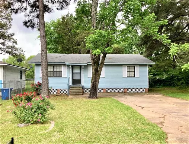 4423 N Lakeshore Drive, Shreveport, LA 71109