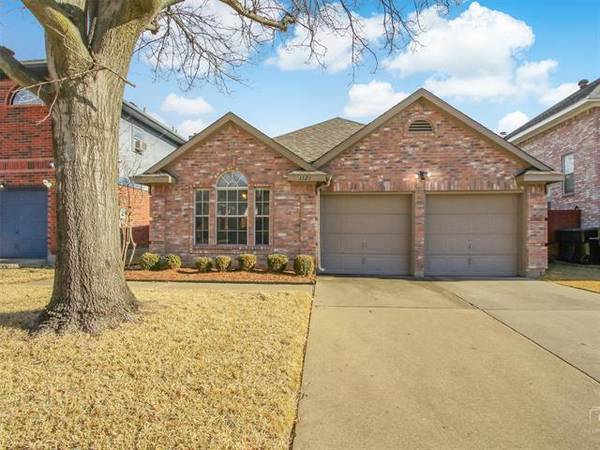 1121 Canoe Lane, Plano, TX 75023