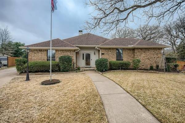 621 Creek Place, Highland Village, TX 75077