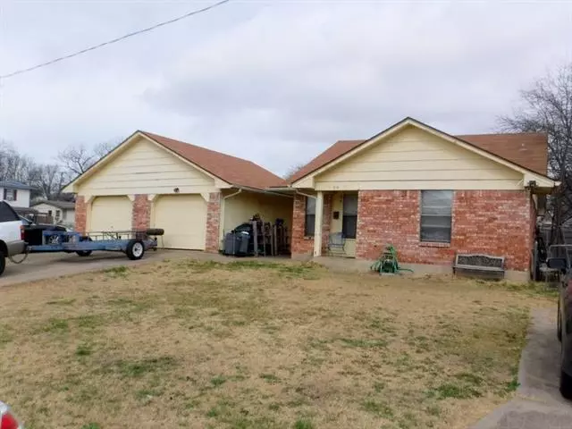 314 Ware Drive, Grand Prairie, TX 75051