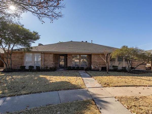 2204 Aspen Street, Richardson, TX 75082