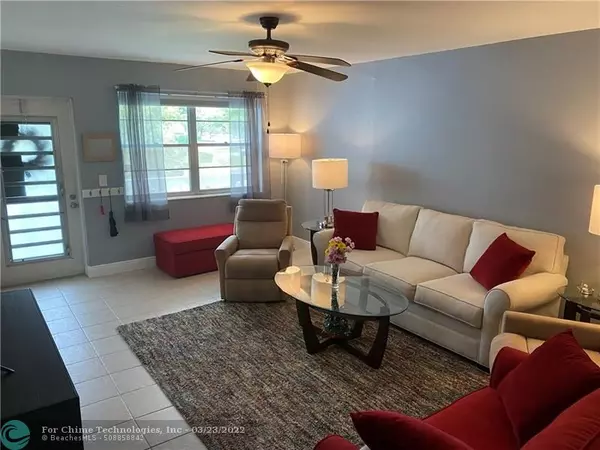 Deerfield Beach, FL 33442,21 Farnham A  #21