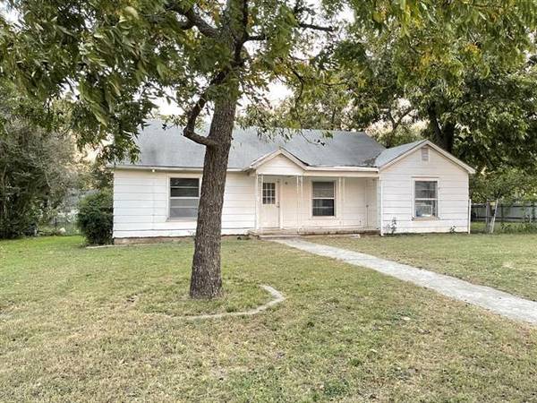 408 Decatur Street, Nocona, TX 76255