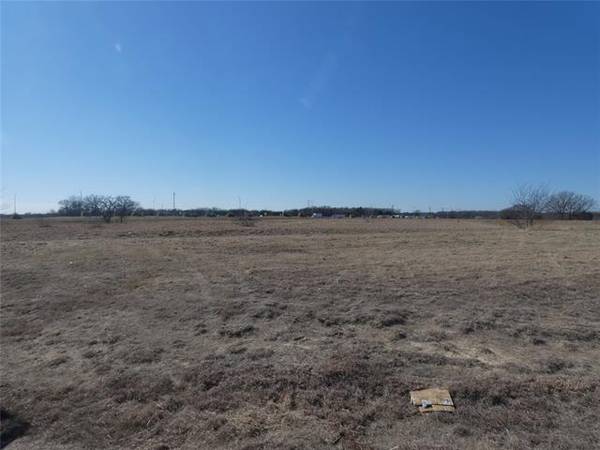 1275 Deerfield Drive, Wills Point, TX 75169