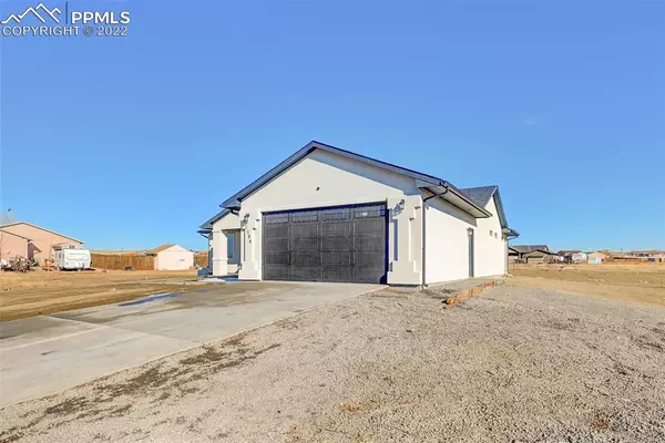 Pueblo West, CO 81007,1186 N Knotty Pine LN