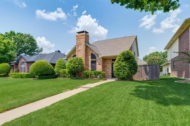 1105 Emily Lane, Carrollton, TX 75010