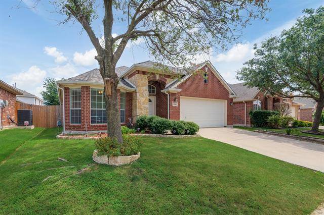 8948 Arcadia Park Drive, Fort Worth, TX 76244