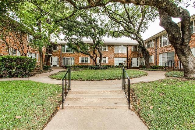 3011 Mahanna Springs Drive #A, Dallas, TX 75235