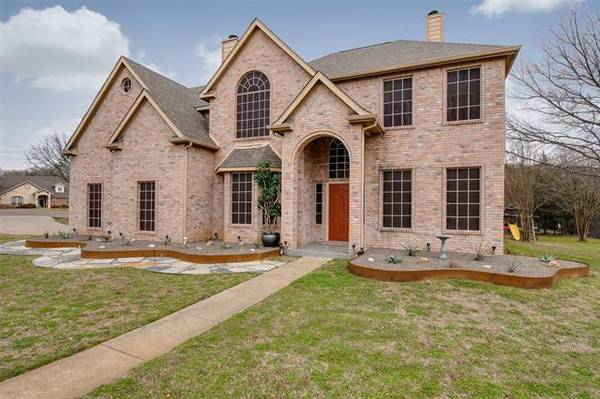 2704 Dorothy Drive, Keene, TX 76031