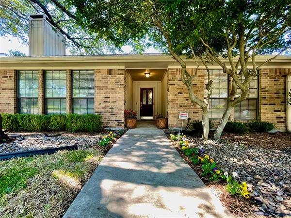 7306 Highland Glen Trail, Dallas, TX 75248