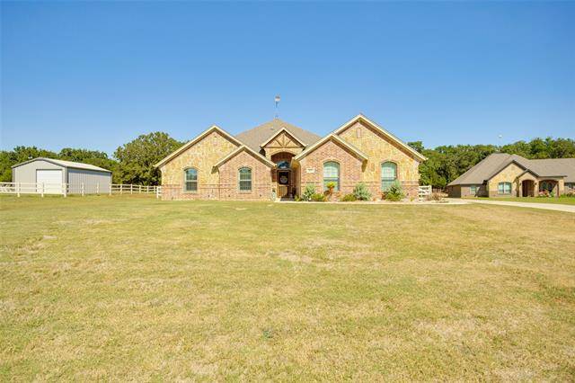 115 Lyndsey Court, Boyd, TX 76023