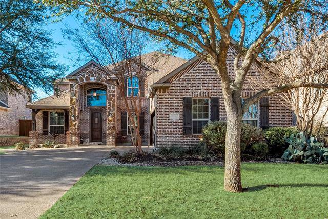 3044 N Camino Lagos, Grand Prairie, TX 75054