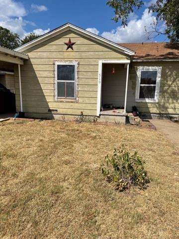 510 MEDCALF ST, Bangs, TX 76823