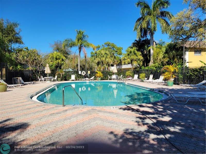 Oakland Park, FL 33334,5156 NE 6th Ave  #204
