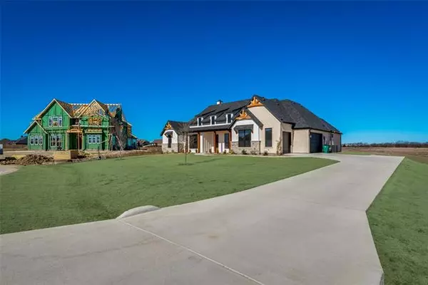 Waxahachie, TX 75167,240 Friesian Lane