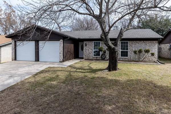 2704 Springlake Court, Irving, TX 75060