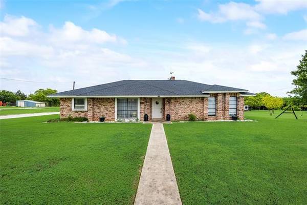 1487 S Wickham Street, Alvord, TX 76225