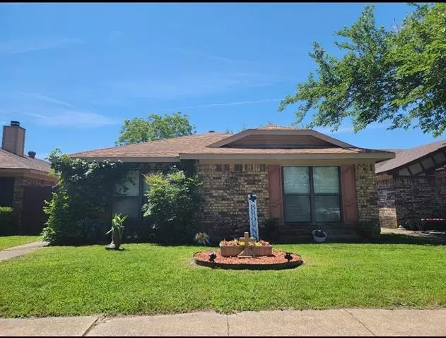 1308 Hackamore Street, Mesquite, TX 75149