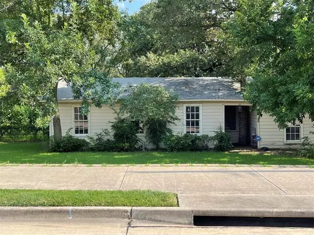 1009 Church Street, Colleyville, TX 76034