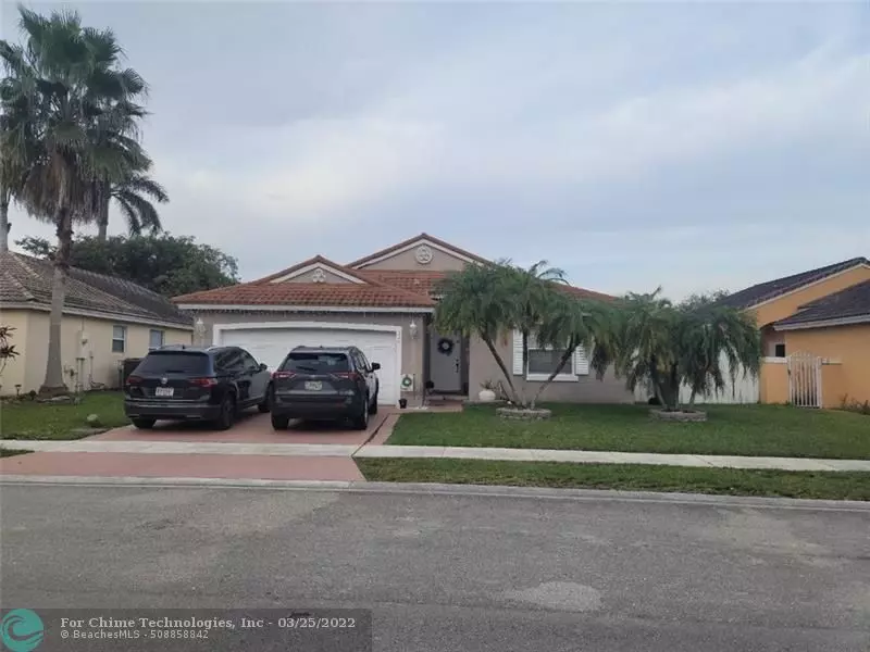 220 SW 192nd Ter, Pembroke Pines, FL 33029