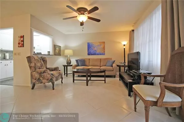 Deerfield Beach, FL 33442,3111 Cambridge E  #3111