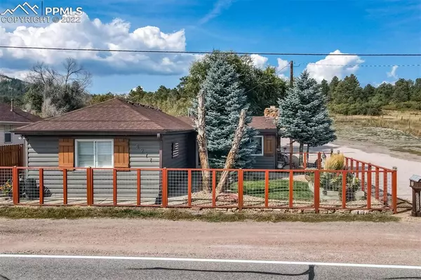 Larkspur, CO 80118,8977 Spruce Mountain RD