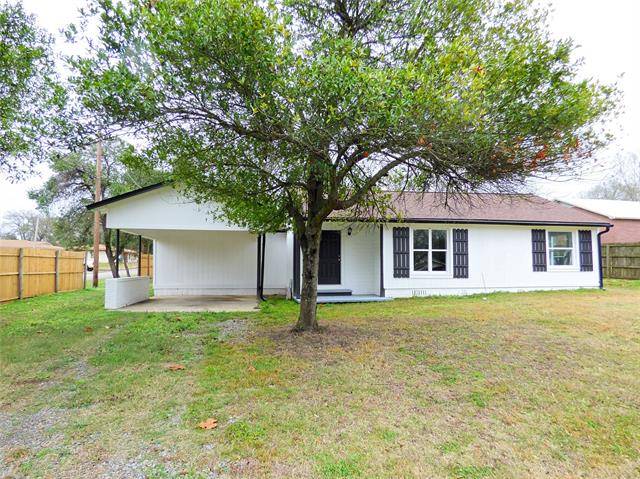 230 Napp, De Kalb, TX 75559