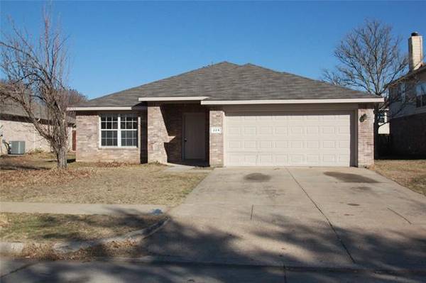 224 Lincoln Lane, Crowley, TX 76036