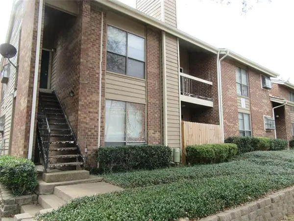 5750 PHOENIX #15,  Dallas,  TX 75231