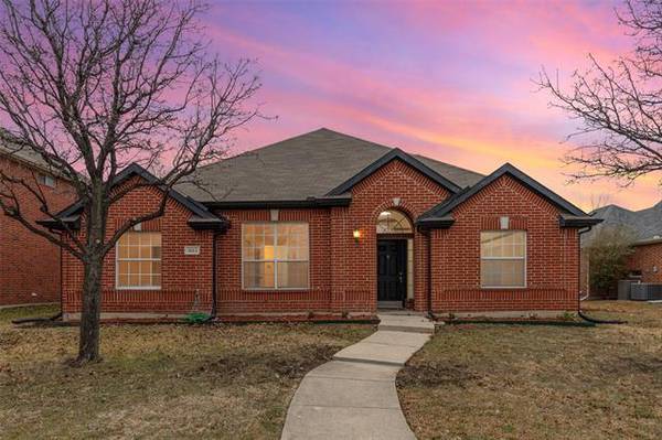 3813 Harrison Drive, Carrollton, TX 75010