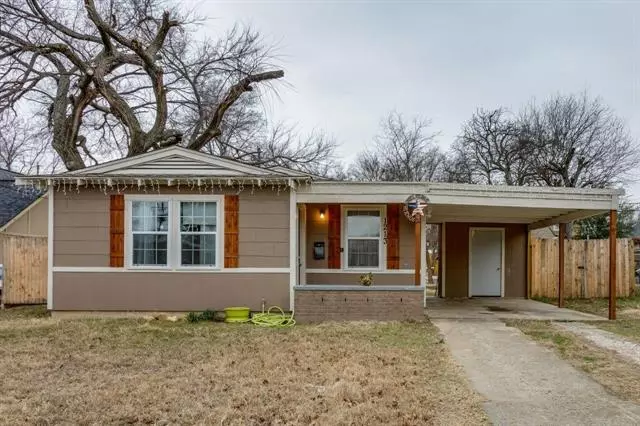 1213 Sharondale Street, Fort Worth, TX 76115