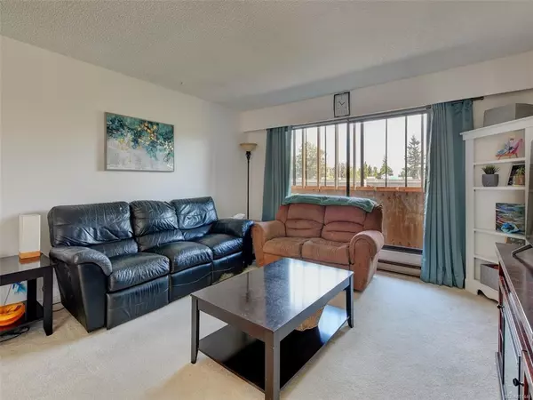 Esquimalt, BC V9A 5R6,955 Dingley Dell #405