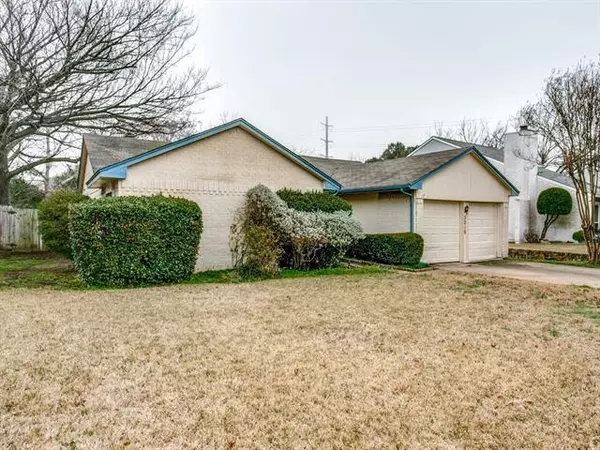 Bedford, TX 76021,3216 Manchester Circle