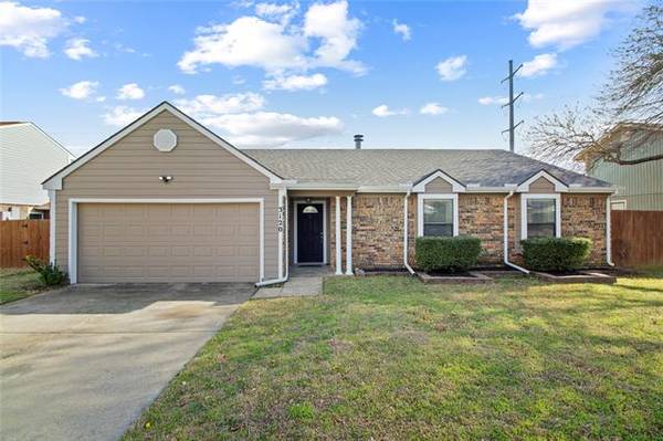 Bedford, TX 76021,3120 Manchester Circle