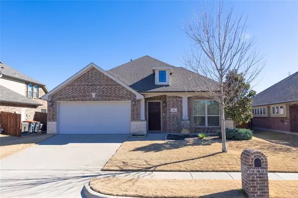 300 Kelvington Drive, Anna, TX 75409