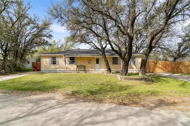 7801 Blarney Drive, Brownwood, TX 76801