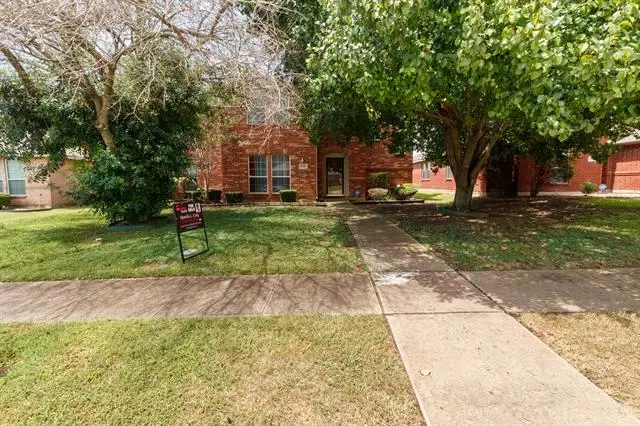 1415 Logan Drive, Lancaster, TX 75146