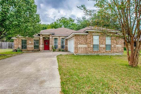 226 Martin Drive, Lancaster, TX 75146