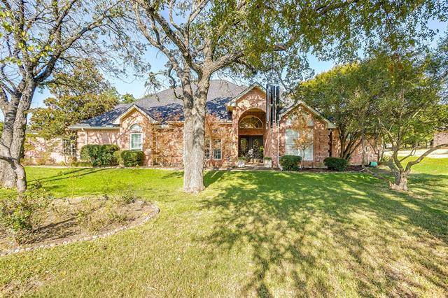 2740 Bent Oaks Drive, Burleson, TX 76028